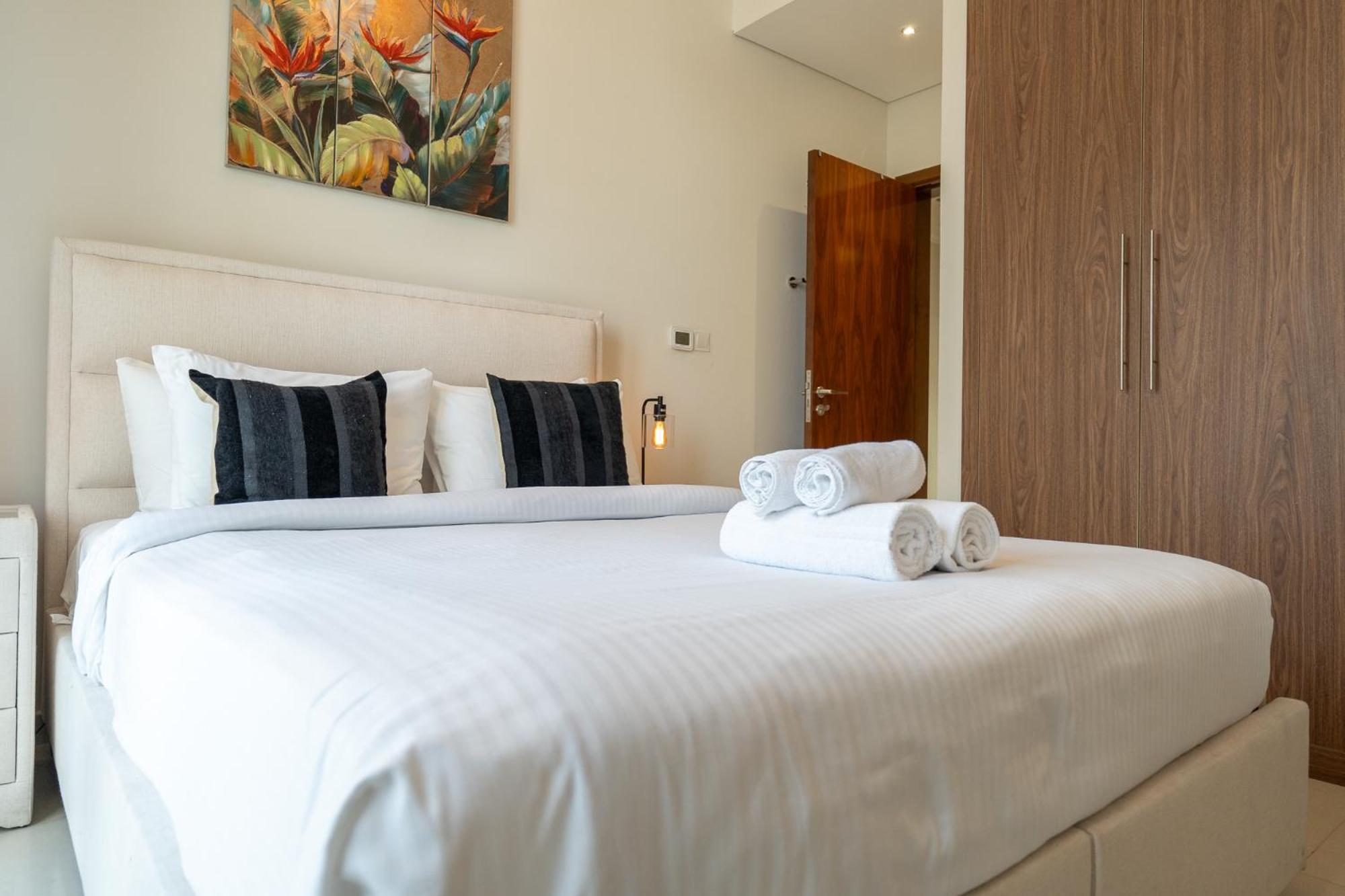 Heaven Crest Vacation Homes Downtown - Studio And 1 Bedroom Suites 2 Minute Walk To Dubai Mall And Burj Khalifa Екстер'єр фото